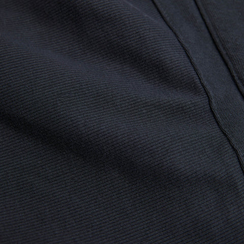 roaming cloak / washed black