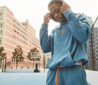 How To Put Together an Aesthetic Streetwear Wardrobe