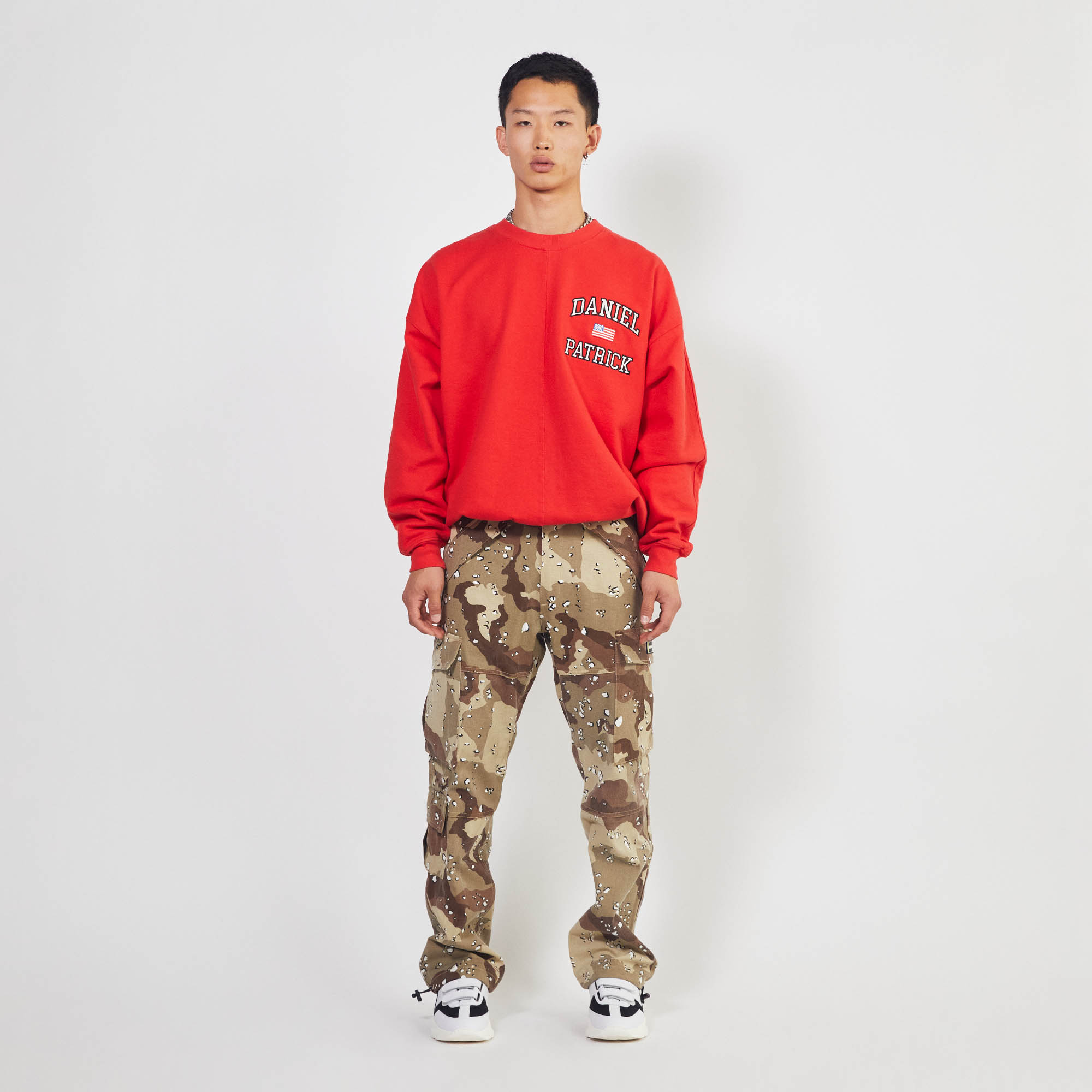 featured-hover