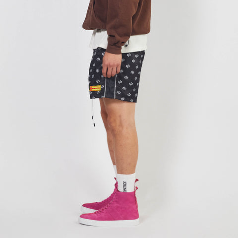 icon monogram trunk / black