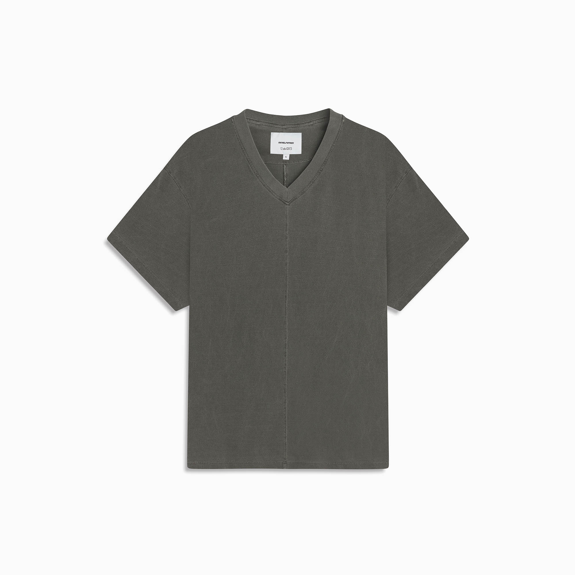 Standard V-Neck Tee in Vintage Black